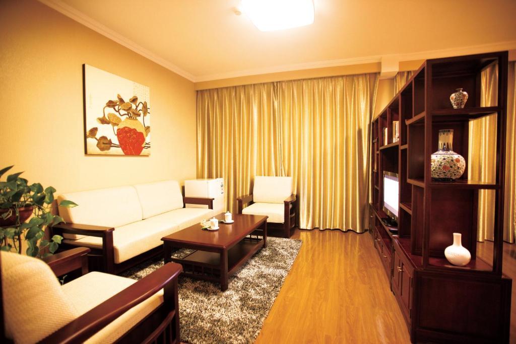 Overseas Chinese International Hotel Qingdao Dış mekan fotoğraf
